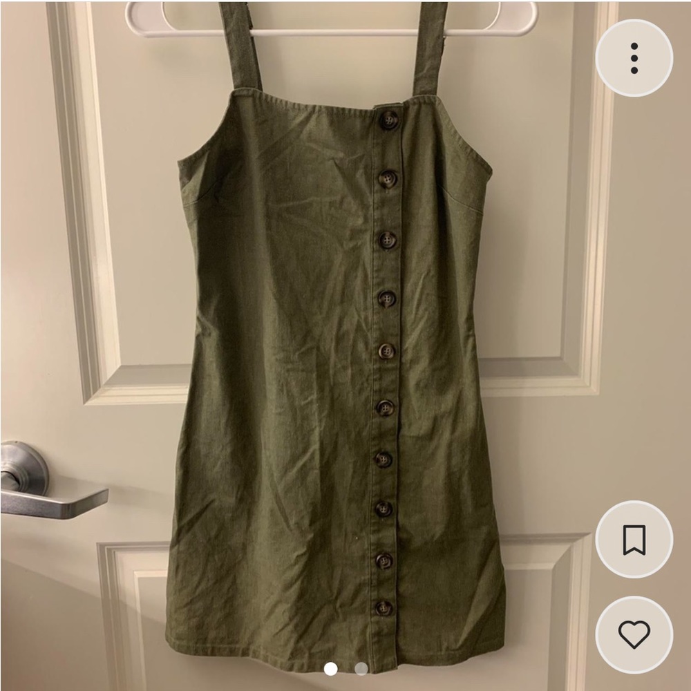 tillys (sky and sparrow) button down green dress